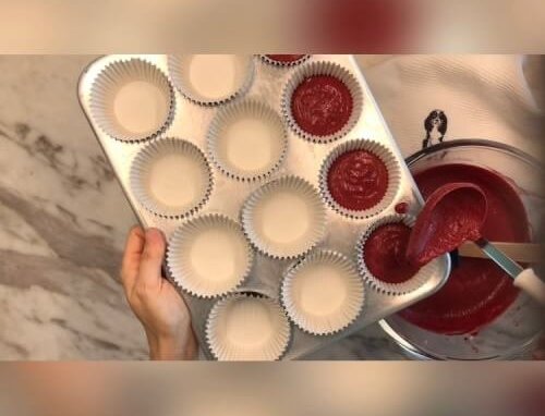 red velvet cupcakes